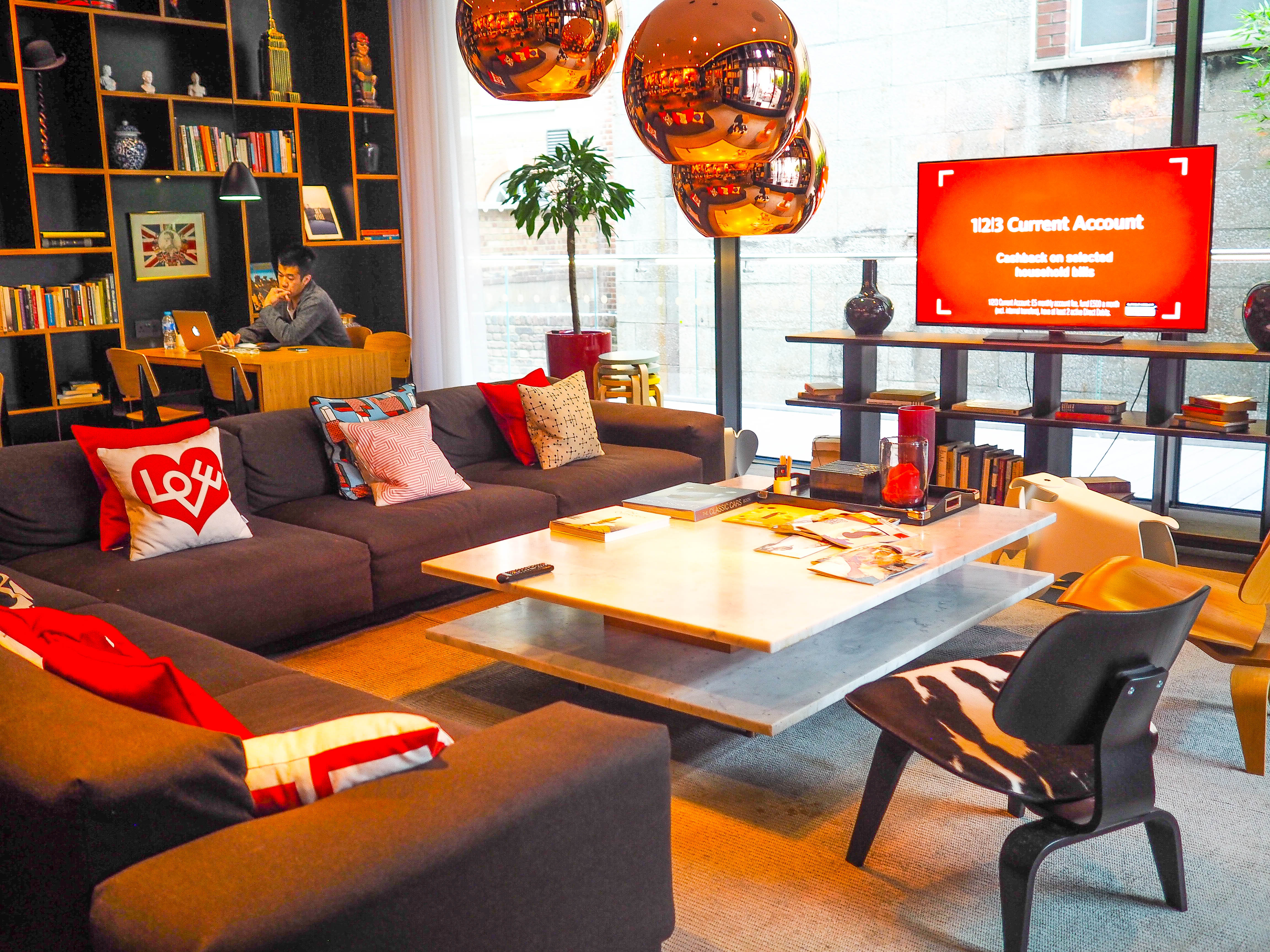 citizenm tower of london hotel